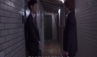 【水果派】小阿姨武藤绫香难逃年轻小肉棒