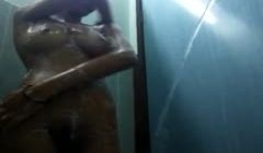 《不雅私拍㊙️泄密》露脸反差青春学生妹【黄佳玟】