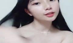 超重磅绝版资源！校花女神【一梦】早期下海珍贵录像