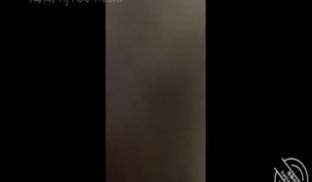 大哥外出饮酒作乐，我深夜潜入闺房照顾嫂子