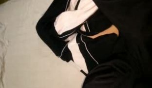 高三美女校花借校园贷无法偿还被债主逼到酒店打炮还