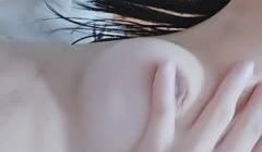 公司新来的女同事,撩了一下就主动给我发自拍跳舞视