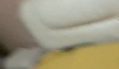 我靠！年轻貌美的女神被这畜生操哭了！【小乖乖不乖