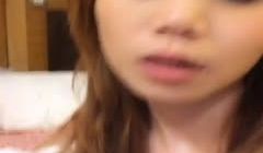 颜值不错苗条台湾少妇浴第二部床上慢慢脱掉自摸扣扣