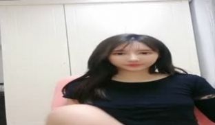 你的女友又在偷偷开直播