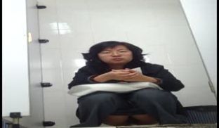 商场厕拍系列 商城的生意太好了，大家都排着队来2