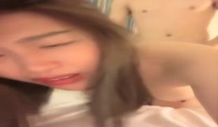 骚逼少妇被后入~娇喘好听对白淫荡~用力弟弟