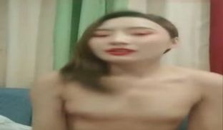 人间水蜜桃.。
