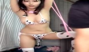 吊起来爆操居然少妇