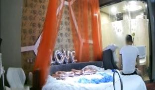 复古风酒店庆典公司员工设计婚房布置的很浪漫美女很
