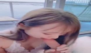 我的性感日本女友口交
