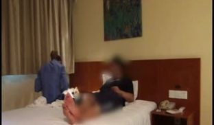 老板D哥宾馆约啪性格开朗笑容甜美的KK小姐身材苗