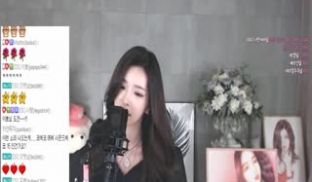 韩女主播-伊素婉-211