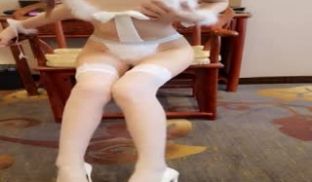 网红【软萌小仙】性感猫咪白丝情趣装高跟鞋在线大黑