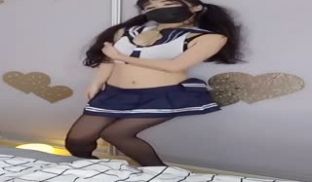 身材苗条天生无毛白虎水润粉穴晴宝一多自慰大秀