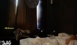 『米欧』酒店度假给男友戴绿帽 在浴室跟闺蜜男友打