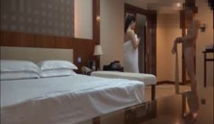 91康先生张倩琳正面拍摄