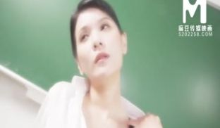 弄坏女教授