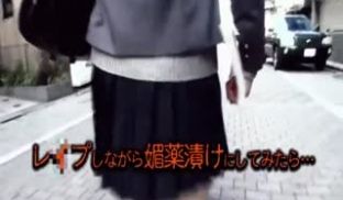 SVDVD-654予备校に通う地味でマジメな女子