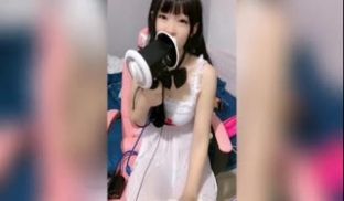 清纯养眼极品可爱妹子asmr讲小黄故事，护士装白