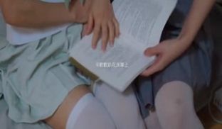 制服邪魔暖暖&千岁娇&软软趴在床单上之女子高校生