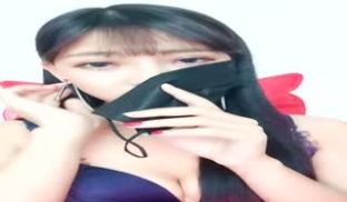 身材苗条气质口罩美女主播闪脸自慰大秀第二部 新买