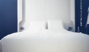 《9总全国探花》约了个性感黑裙妹子，穿上网袜口交