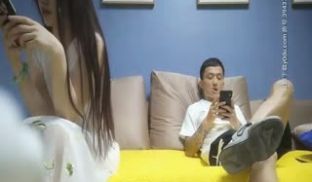 刺青小哥约到一位高级模豆身材的女子～太性感销魂想