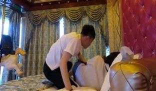 小模潜规则，和射淫湿鲍鲍换拍摄2 之这次我要口爆