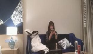 《横扫全国探花》约啪苗条小妹子，上位骑乘肉棒失声