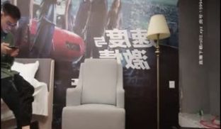 《午夜寻花》三月全新力作～把兼职少妇的大白兔甩得