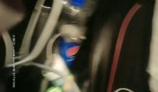 《全国探花》铁牛哥用高档水果换到邻居少妇的青睐～