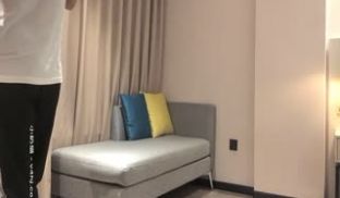 约操短发性感少妇，看着瘦弱原来这么耐干～