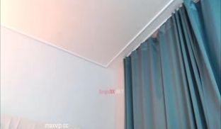 [韩国] 性感小厨娘来了～一根红萝卜就可以嗨翻天