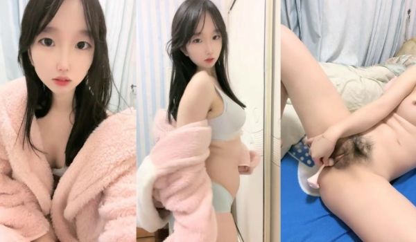 大眼新人娇小妹子，大晚上全裸自慰，阴毛很多道具自