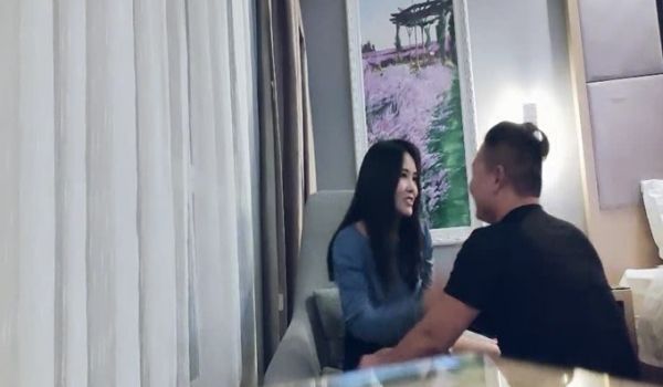 3500重金约操167cm车模 肤白貌美极品女神
