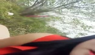 大神HD直播豪乳美女主播莎莎和帅哥小树林打野战和