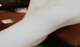 超S级完美女神若儿超诱惑 高跟开叉黑纱裙假屌快速