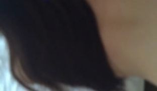 勾搭女友的美女闺蜜~终于假期约到酒店啪啪~高潮时