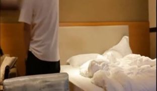 91小哥佩奇最新精品第四部-18岁外表小清新美女