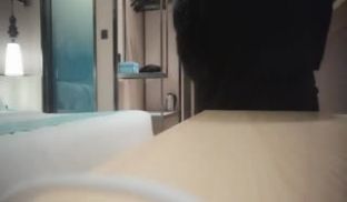 约了个在读大二的36E纯天然大奶性感美女