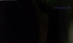 清纯学妹做爱初体第一次连操第二次洗手间把妹子干哭