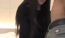 高颜值黑靴妹子，舌吻口交舔弄摸逼上位骑坐抽插猛操