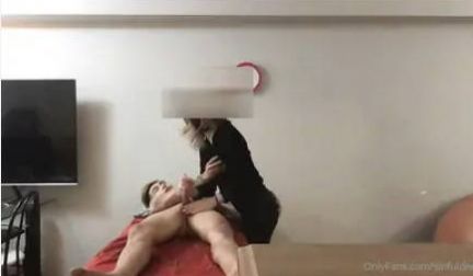 【英文对白字幕】预约上门女按摩师自愿献身韩国大屌