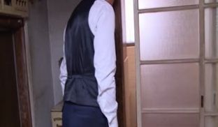 JUX-575夫の友人早川瀬里奈