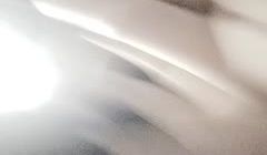 漂亮骚妹户外车震，操完没满足自己用手扣b。_x2
