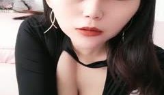 依一直播自慰