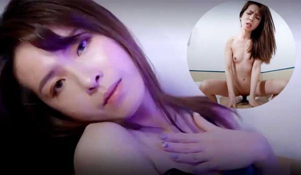 一晚大战三回合女友还是欲求不满不行射我还要