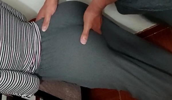 街坊最肉欲最害羞的女人，被我从背后靠近竟然是性感